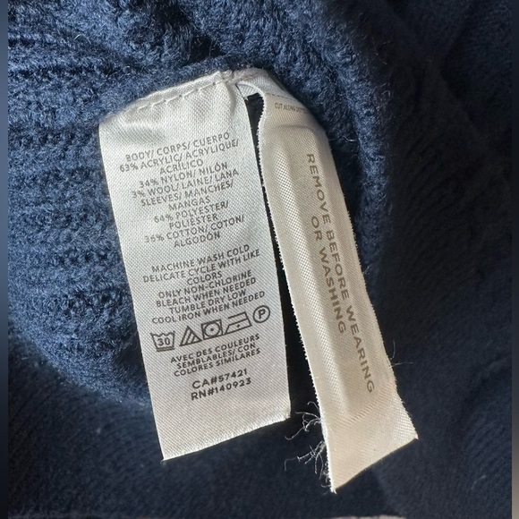 LOFT Women’s Sweater Vest Blouse Combo Small Navy Cable Knit Layered Look - Picture 7 of 7